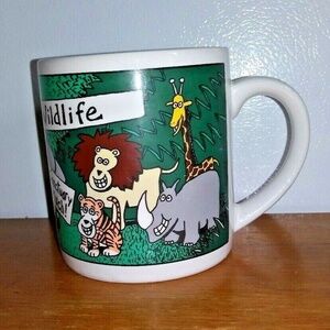 Animal lovers Mug, Wildlife sanctuary mug. Very pretty. Nature, Animals. Green.